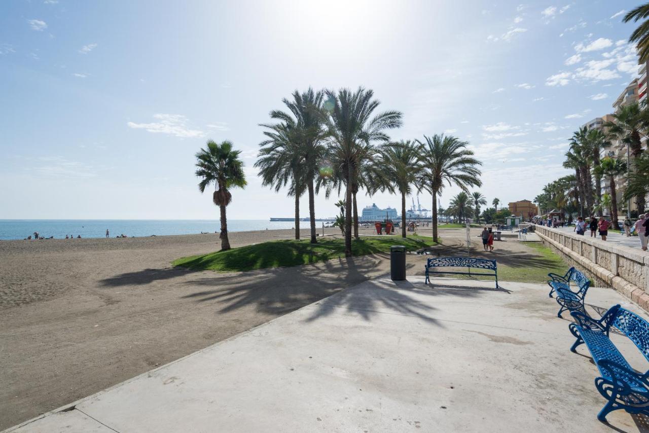 Апартаменты Lu&Cia Malaga Skyline Экстерьер фото